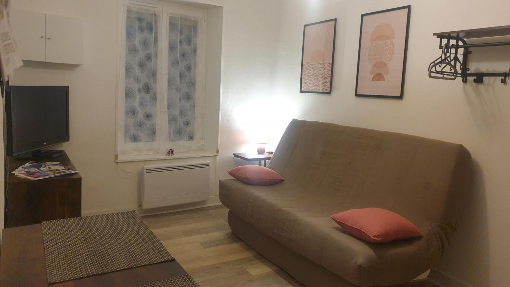 Studio Meuble Et Equipe Ingre Exteriér fotografie